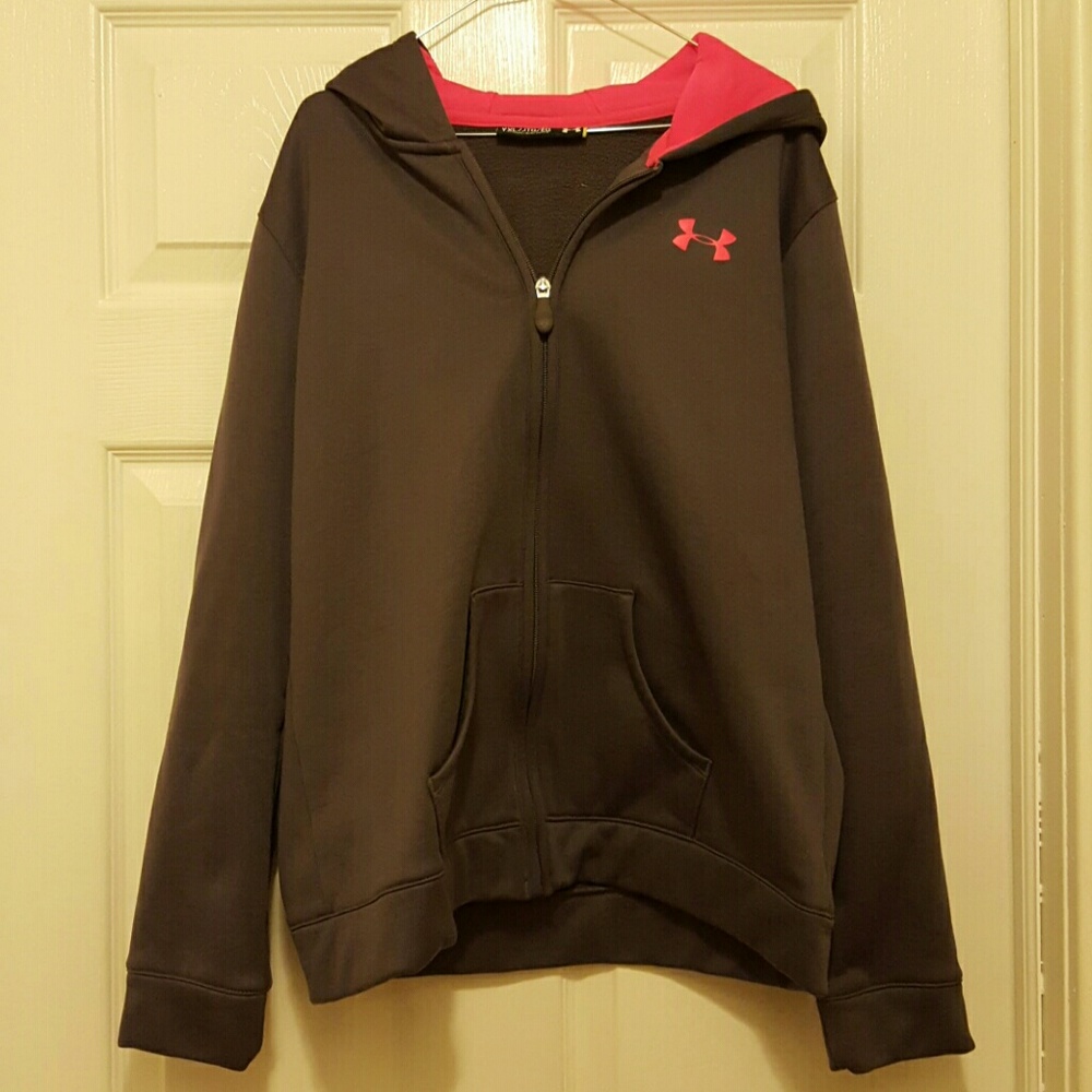 Under armour sweatshirt